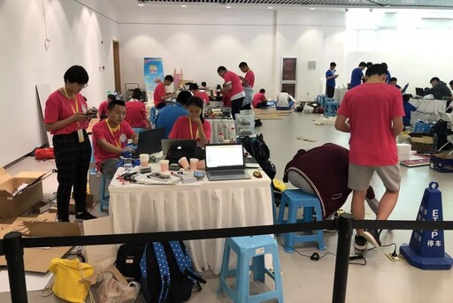 氣氛熱烈的賽場(chǎng)