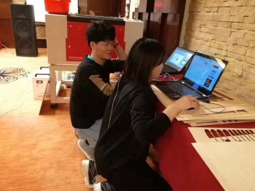 見(jiàn)證并記錄了一個(gè)個(gè)高光瞬間