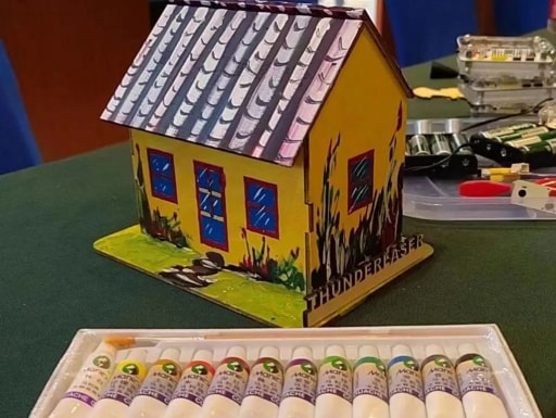 火熱持續(xù)，雷宇攜創(chuàng)趣天地、蘑菇云創(chuàng)客點(diǎn)燃雙城造物激情！