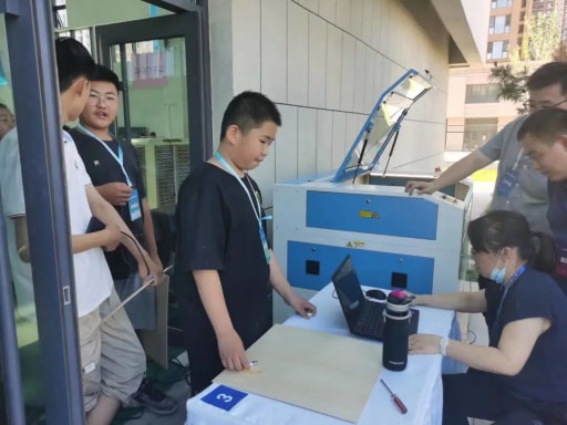 婉約春去，走來激情火熱的夏，雷宇攜手蘑菇云助力太原市青少年機(jī)器人競賽活動完美收官