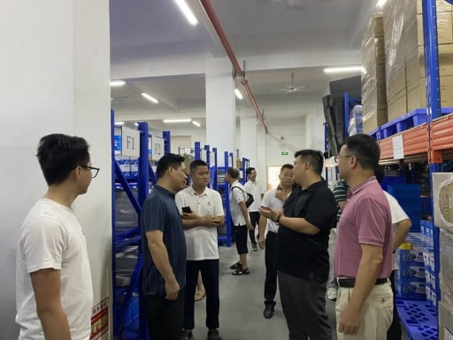 熱烈歡迎廣州市從化區(qū)“基于激光切割的創(chuàng)意智造項(xiàng)目”教師一行蒞臨我司開(kāi)展研修活動(dòng)！