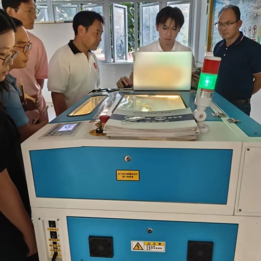 雷宇助力廣州市從化區(qū)科技競賽指導(dǎo)教師培育活動——激光造物課堂圓滿完成！